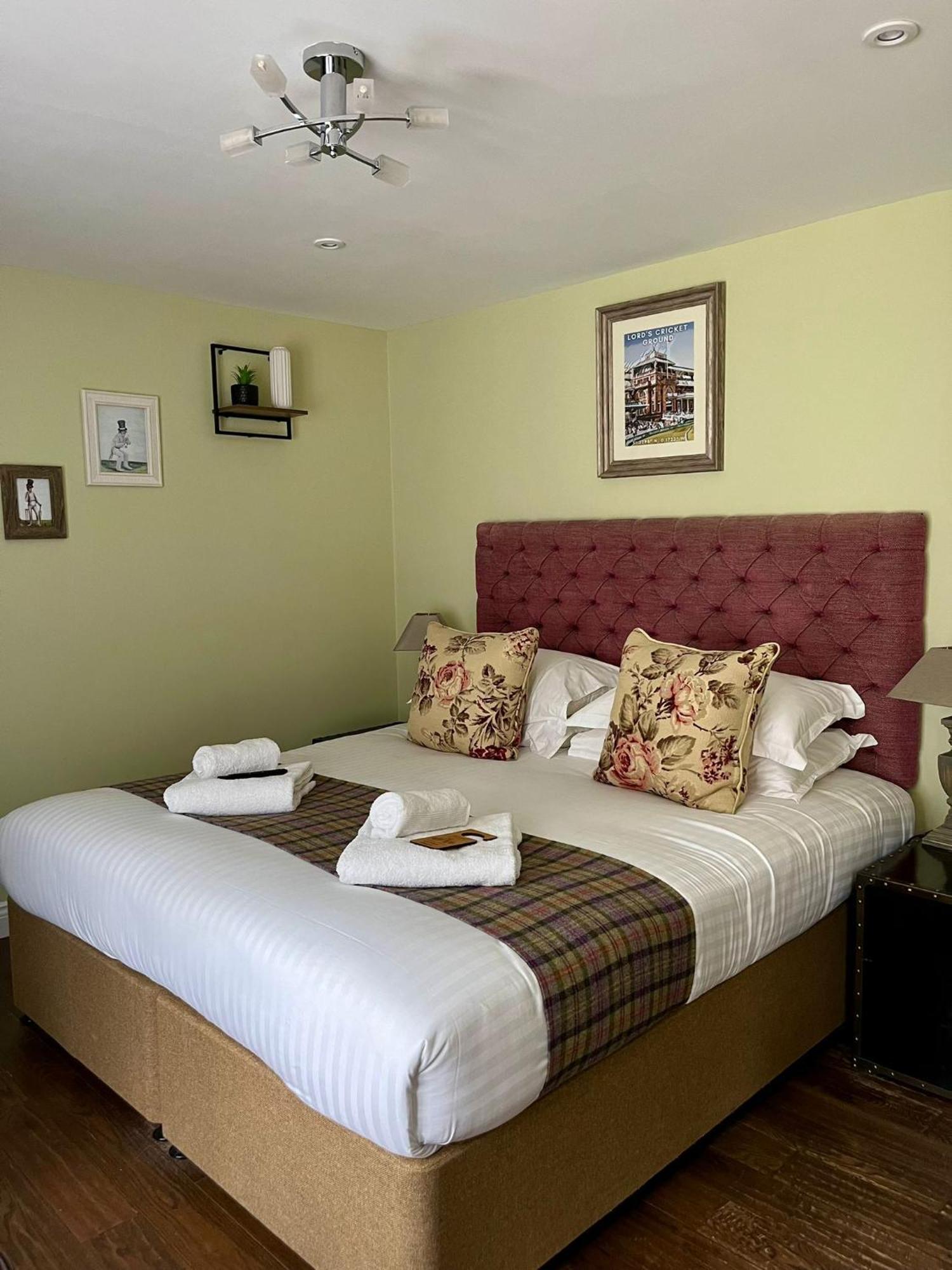 Hotel The Thomas Lord West Meon Exteriér fotografie